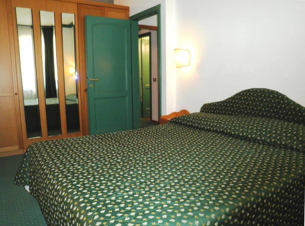 Residence Hotel Sport Campiglio Madonna di Campiglio Ngoại thất bức ảnh