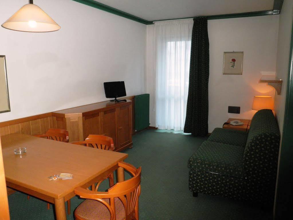 Residence Hotel Sport Campiglio Madonna di Campiglio Ngoại thất bức ảnh