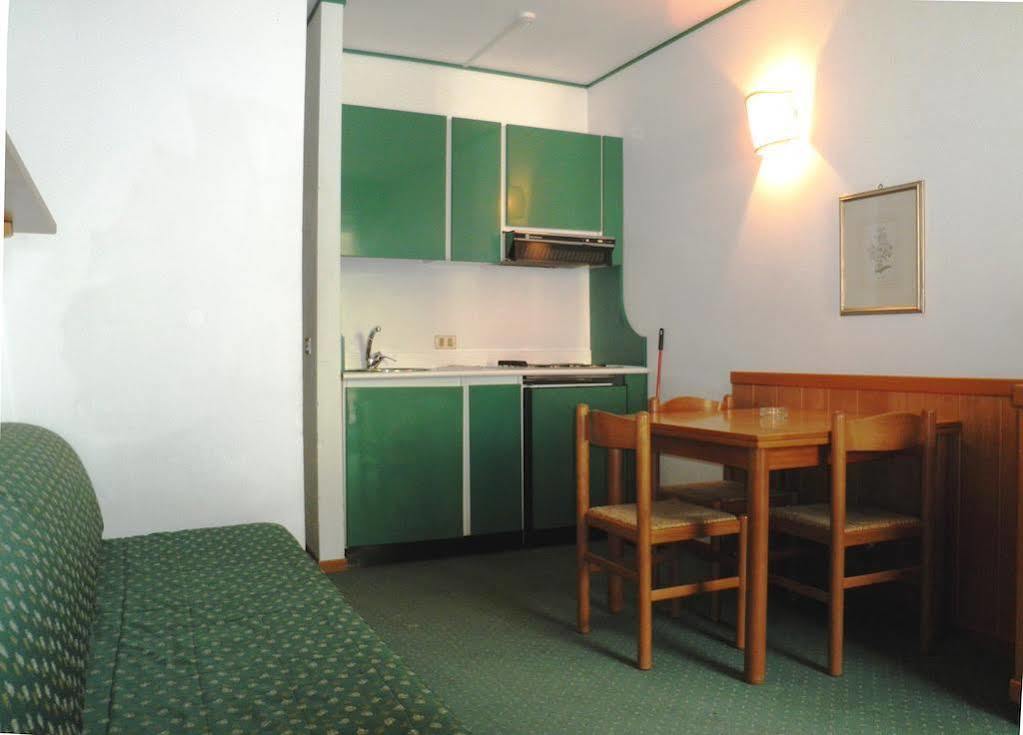 Residence Hotel Sport Campiglio Madonna di Campiglio Ngoại thất bức ảnh